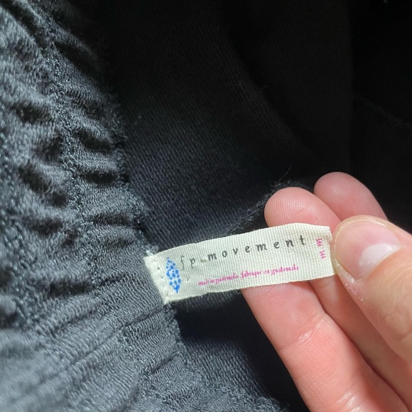 Free People Movement Black Sunny Skinny Sweatpant Joggers Medium - Picture 12 of 12